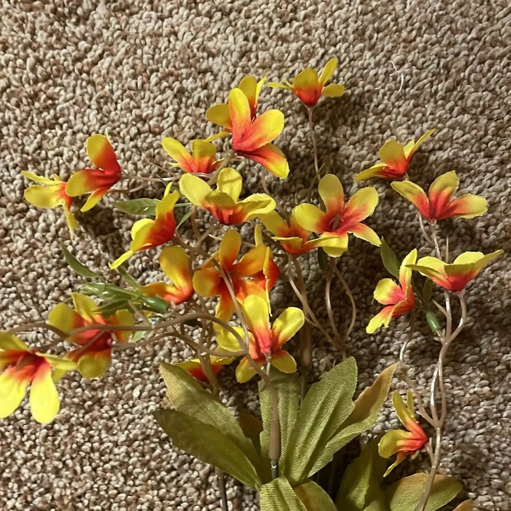 2 Spring Floral picks